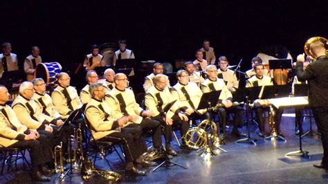 En fanfare 2025 𝚆𝚊𝚝𝚌𝚑